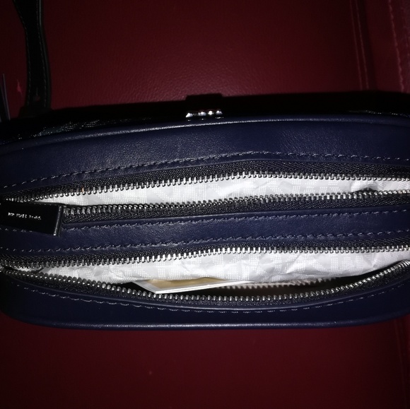 Michael kors bag - Picture 3 of 4